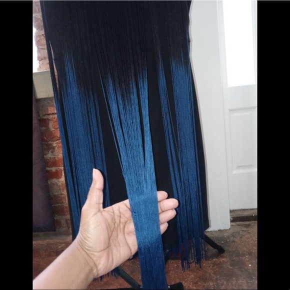 Dress - Picture 4 of 6